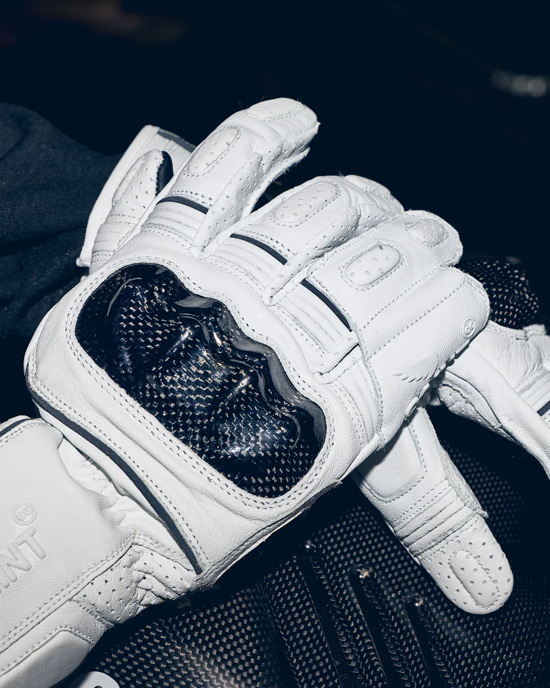 SA1NT Road Glove 2.0 | White - Image 4