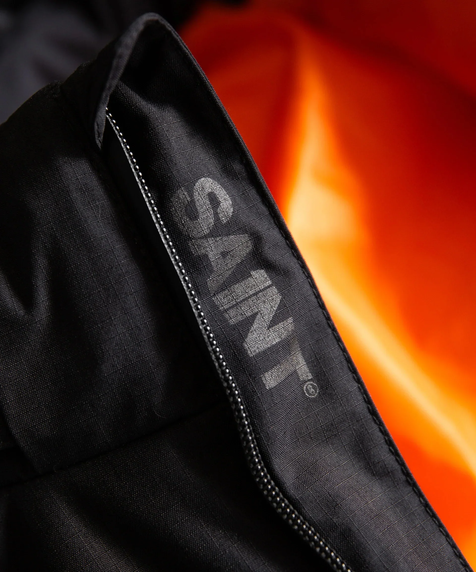 Men's Tough Puffer Jacket - Image 8